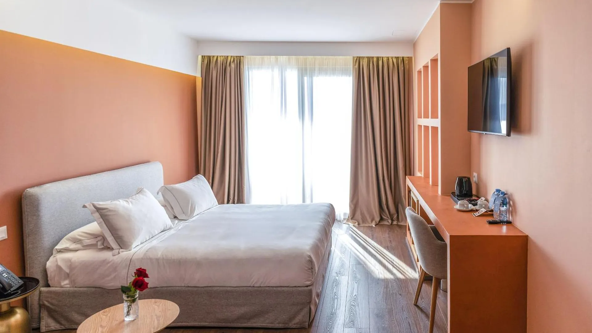 Hotel Vlora Priam, Affiliated By Melia