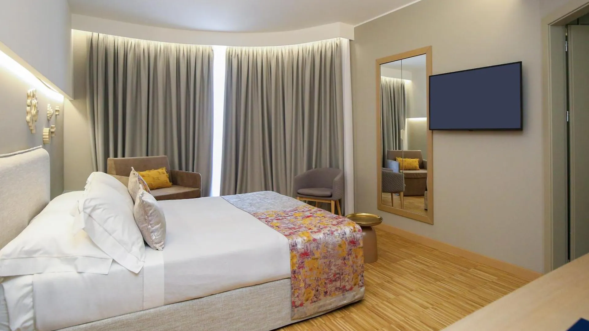 *****  Hotel Vlora Priam, Affiliated By Melia Αλβανία