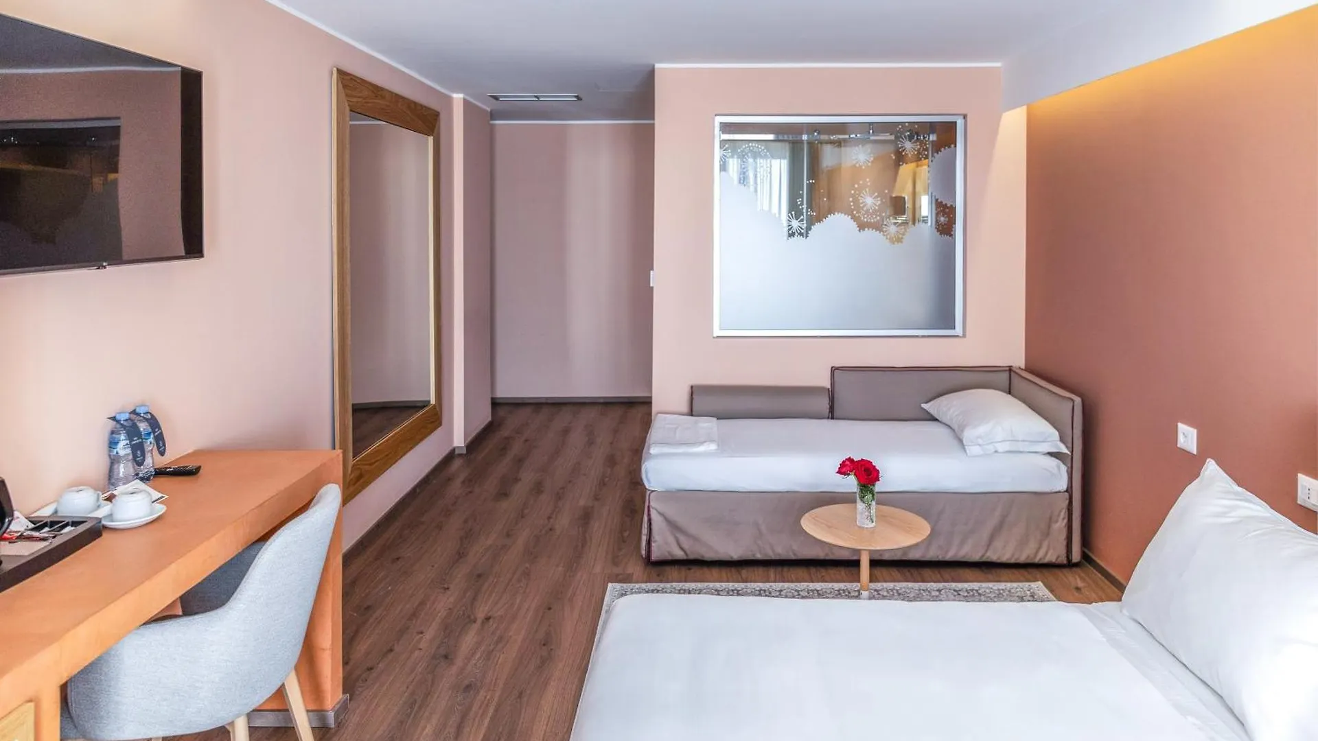 Hotel Vlora Priam, Affiliated By Melia Αλβανία
