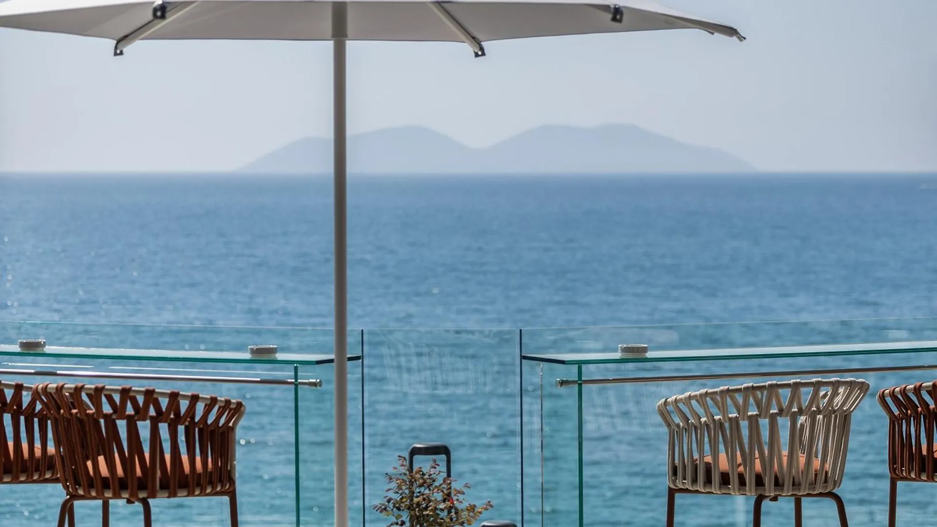 Hotel Vlora Priam, Affiliated By Melia